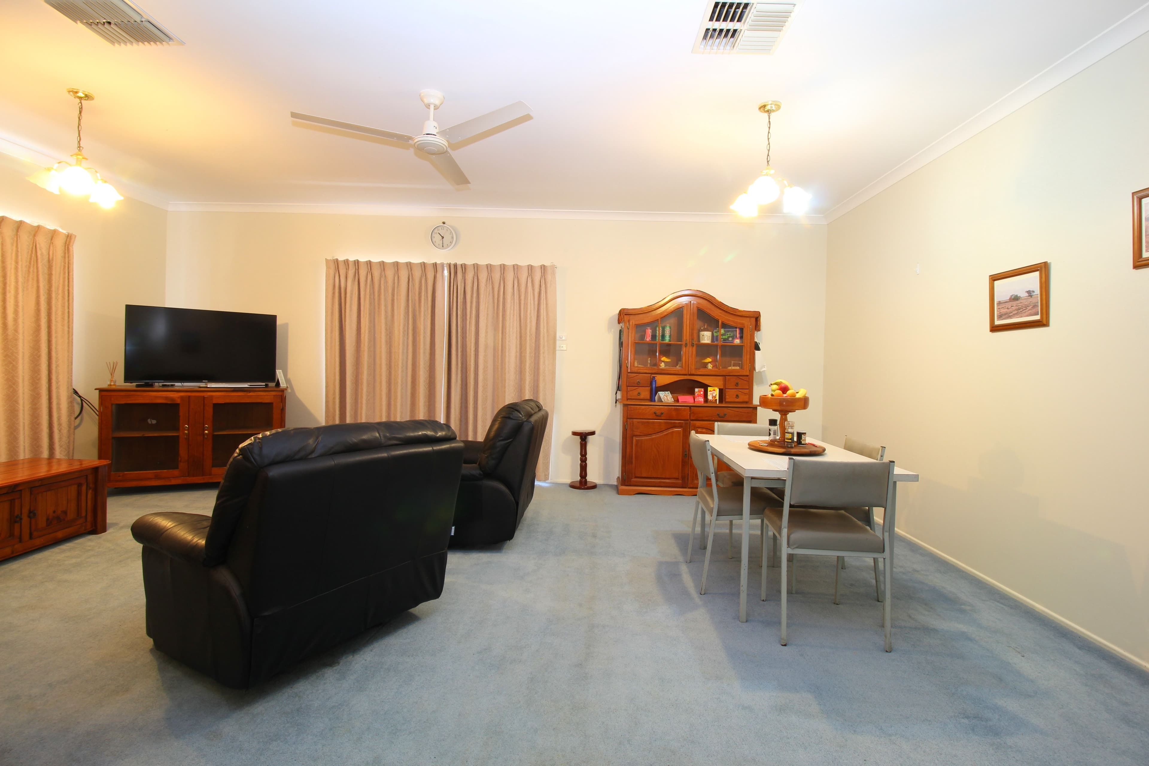 10 Pryor Place, Emerald QLD 4720, Emerald - Thumbnail 5