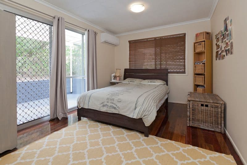 44 Todd Street, TARINGA QLD 4068, Taringa - Thumbnail 5