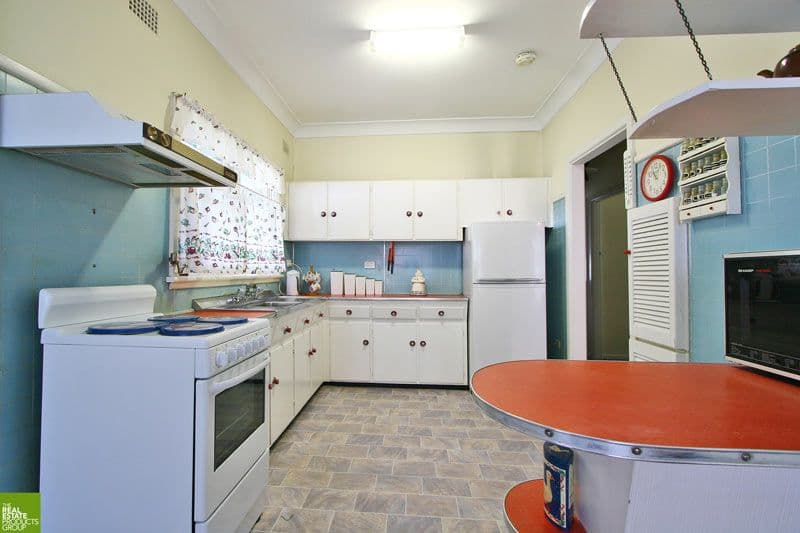 13 Arrow Avenue, FIGTREE NSW 2525, Figtree - Thumbnail 7