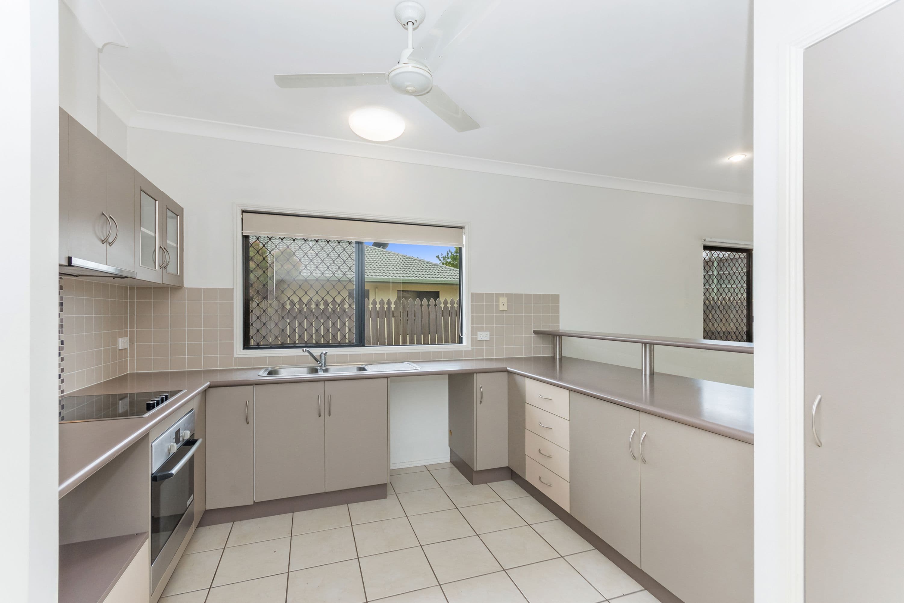 14 Birdwing Court, Douglas QLD 4814, Douglas - Thumbnail 3