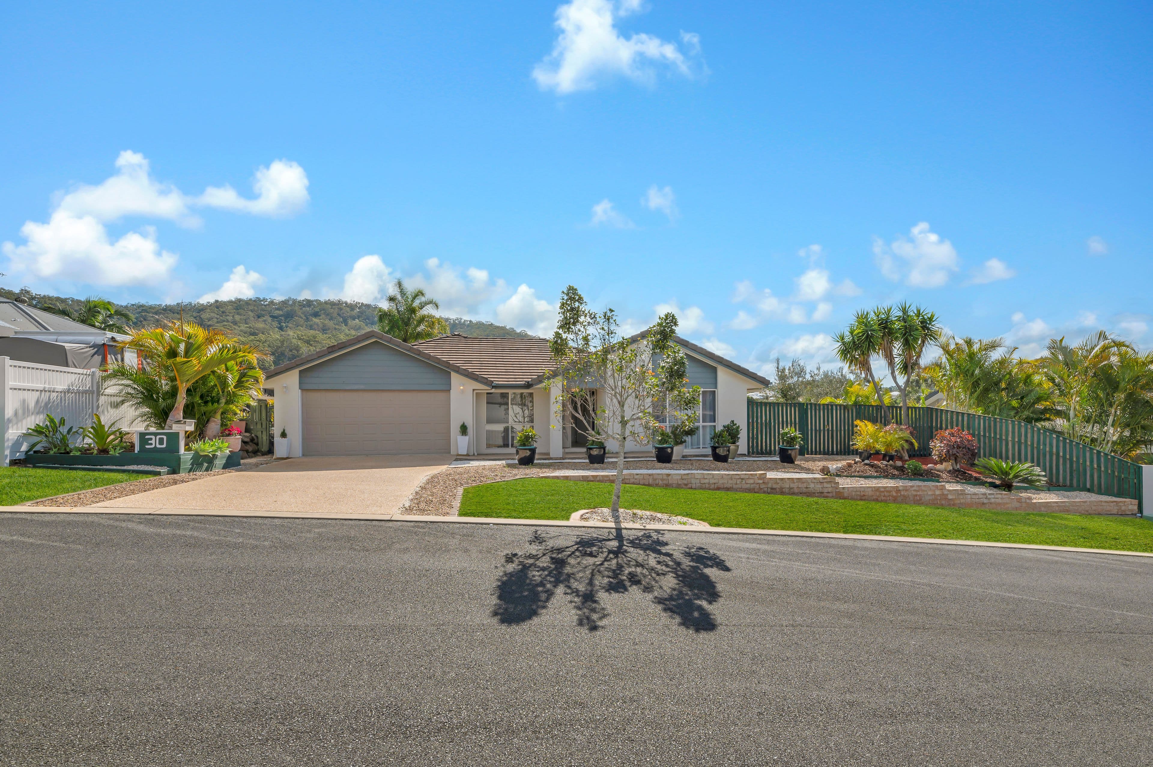 30 Abercrombie Crescent, Upper Coomera QLD 4209, Upper Coomera - Thumbnail 2