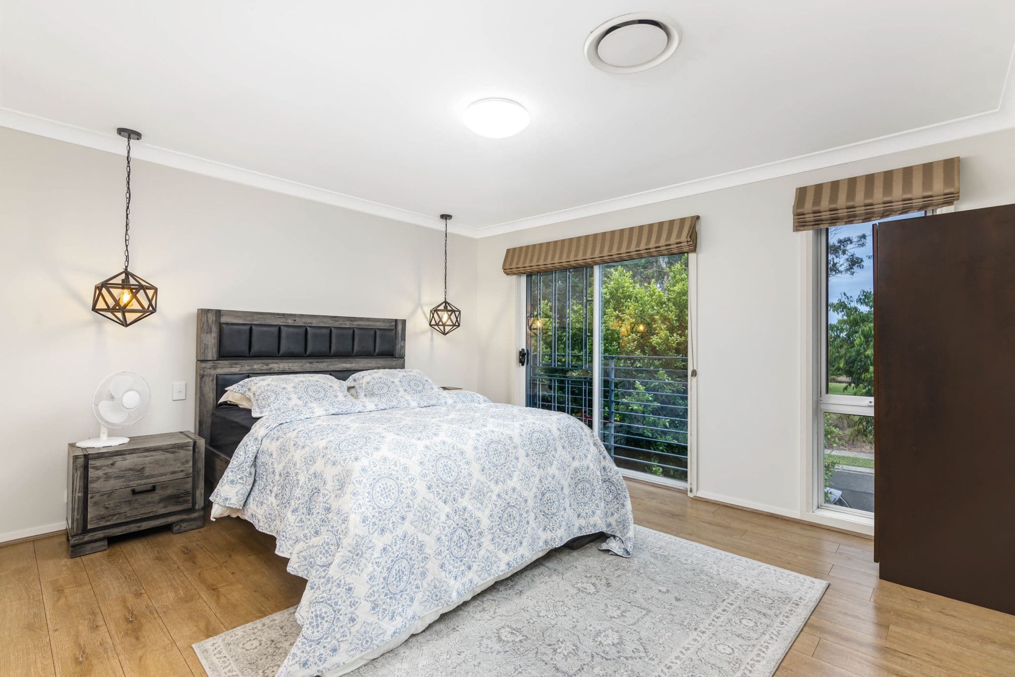26 Truscott Avenue, Middleton Grange NSW 2171, Middleton Grange - Thumbnail 5