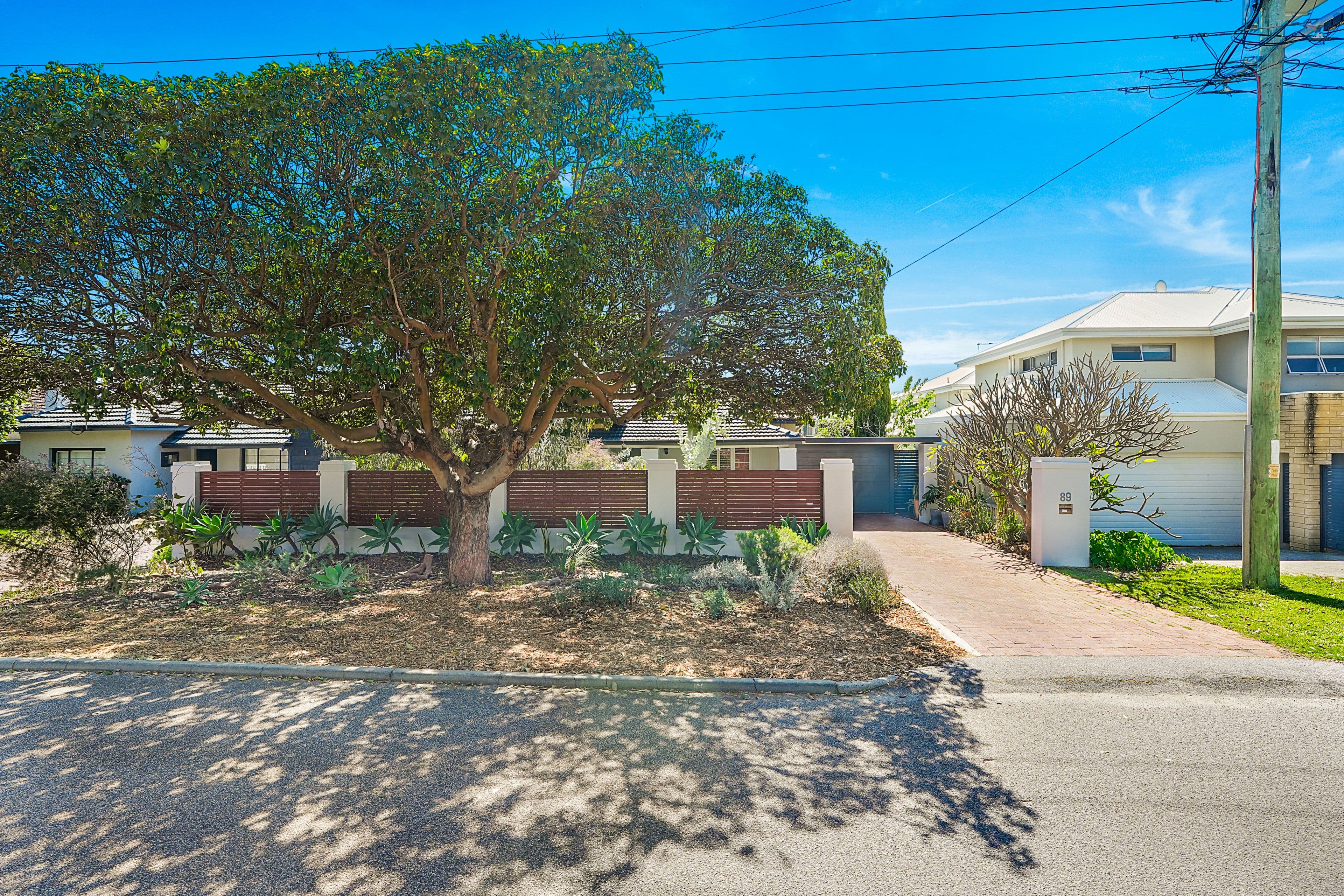 89 Joondanna Drive, Joondanna WA 6060, Joondanna - Thumbnail 2