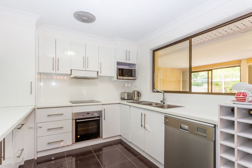 41 Poinsettia Avenue, Hollywell QLD 4216, Hollywell - Thumbnail 4
