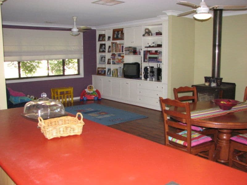 8 Oak Street, FORBES NSW 2871, Forbes - Thumbnail 8