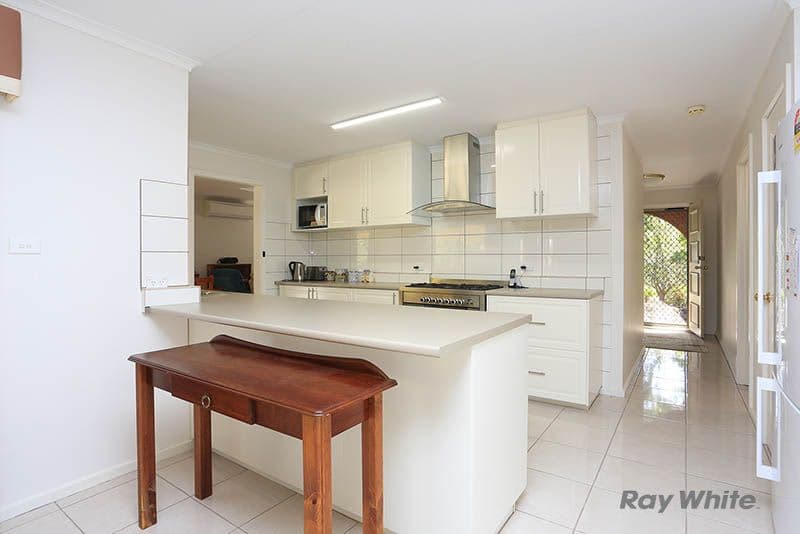 18 Phoenix Avenue, Clare SA 5453, Clare - Thumbnail 3