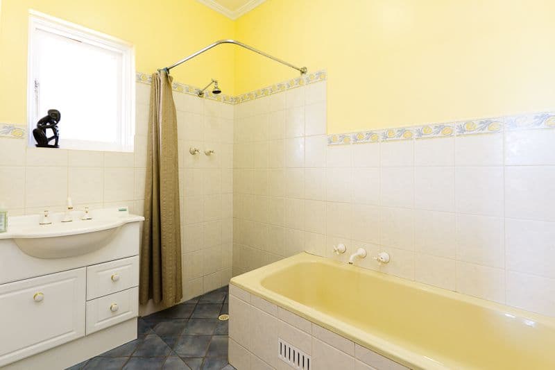 20 Oliphant Avenue, OAKLANDS PARK SA 5046, Oaklands Park - Thumbnail 6