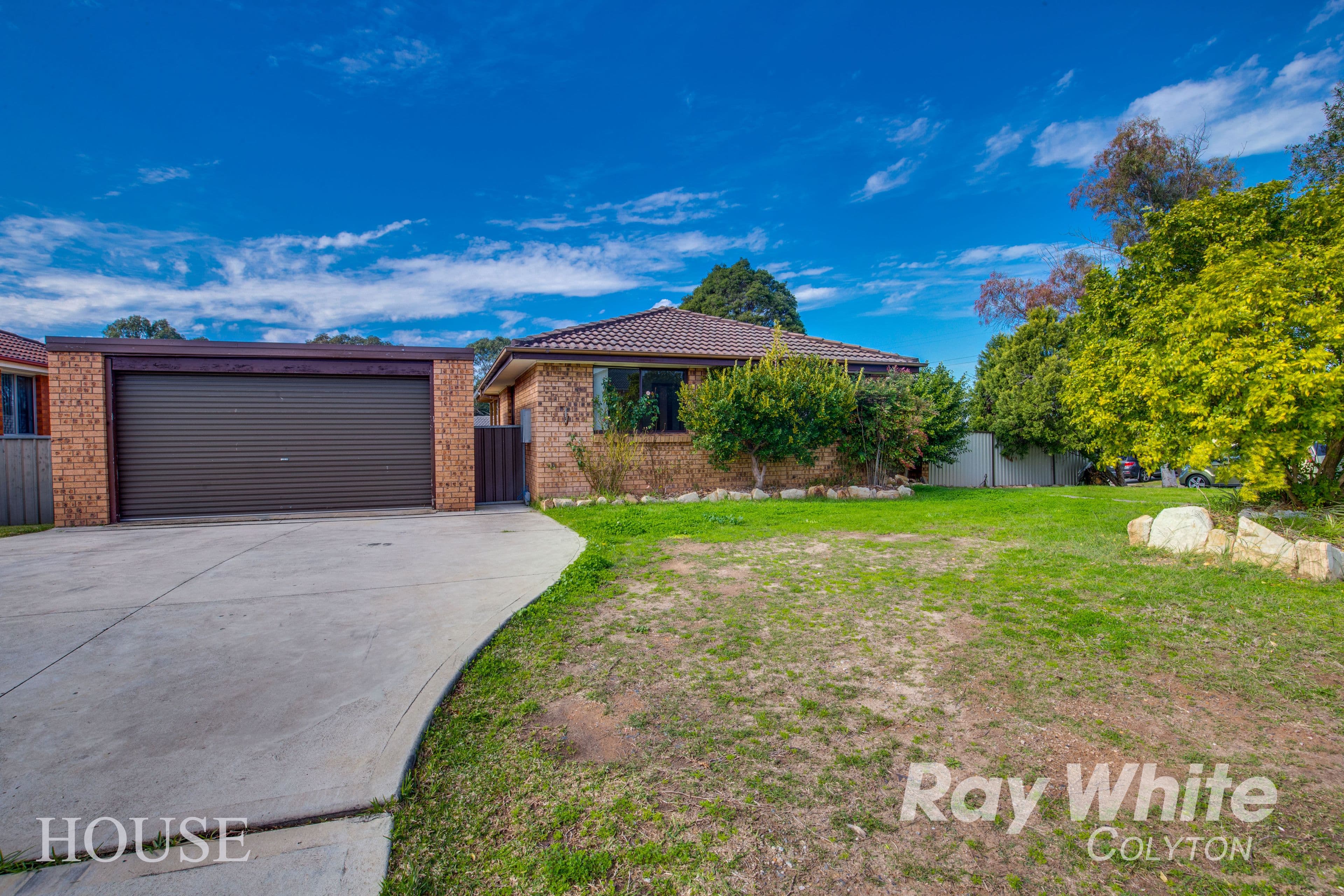 12 Fontana Close, St Clair - Image 1