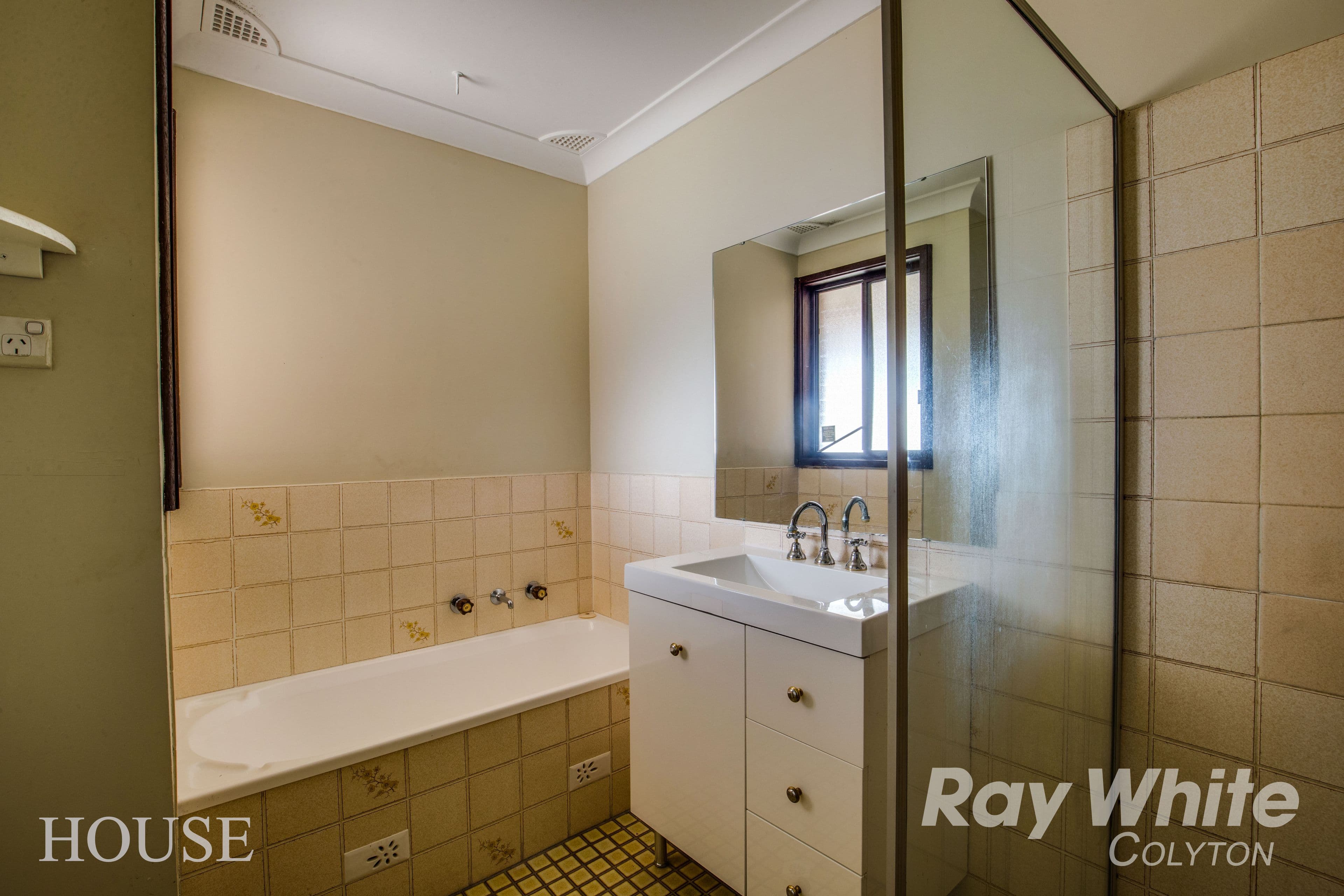 12 Fontana Close, St Clair - Thumbnail 8