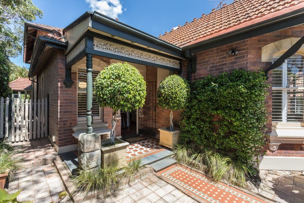 2 Canrobert Street, Mosman - Image 1