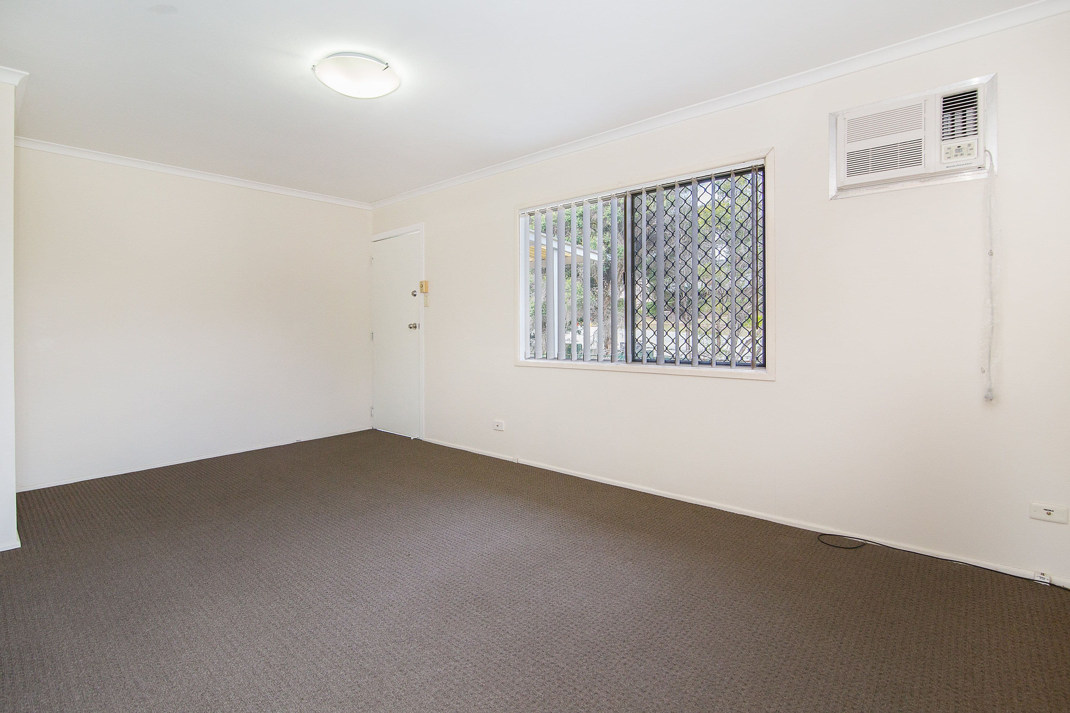 175 Redbank Plains Road, Bellbird Park QLD 4300, Bellbird Park - Thumbnail 7