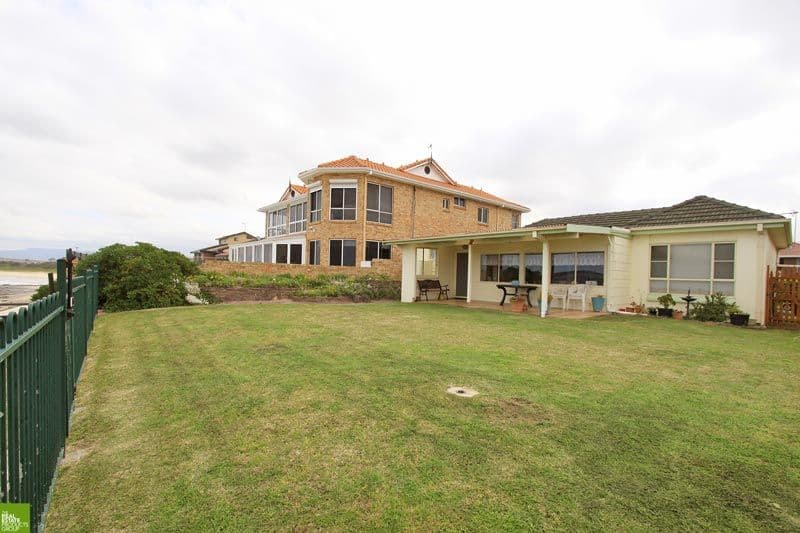 12 Shellcove Road, BARRACK POINT NSW 2528, Barrack Point - Thumbnail 4