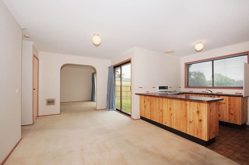 6 Raquel Close, CARRUM DOWNS VIC 3201, Carrum Downs - Thumbnail 3