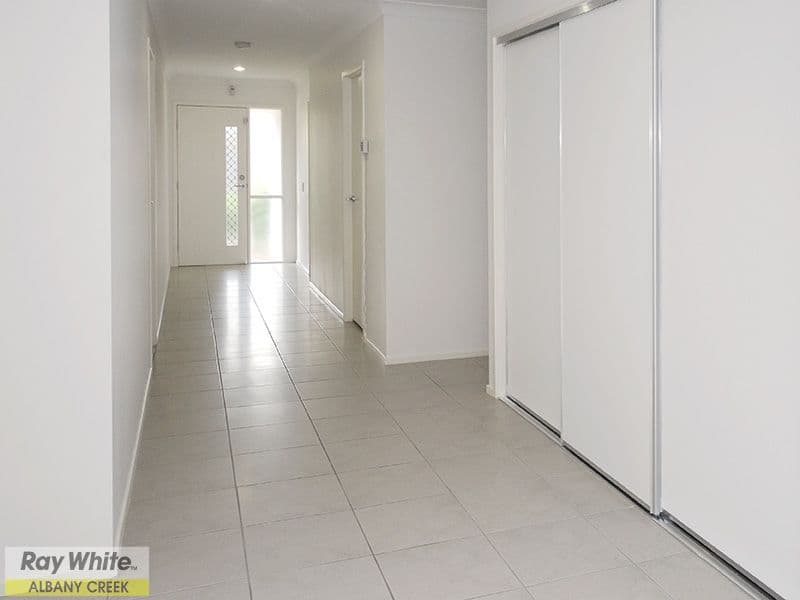 45  Waterlily Circuit, CARSELDINE QLD 4034, Carseldine - Thumbnail 5