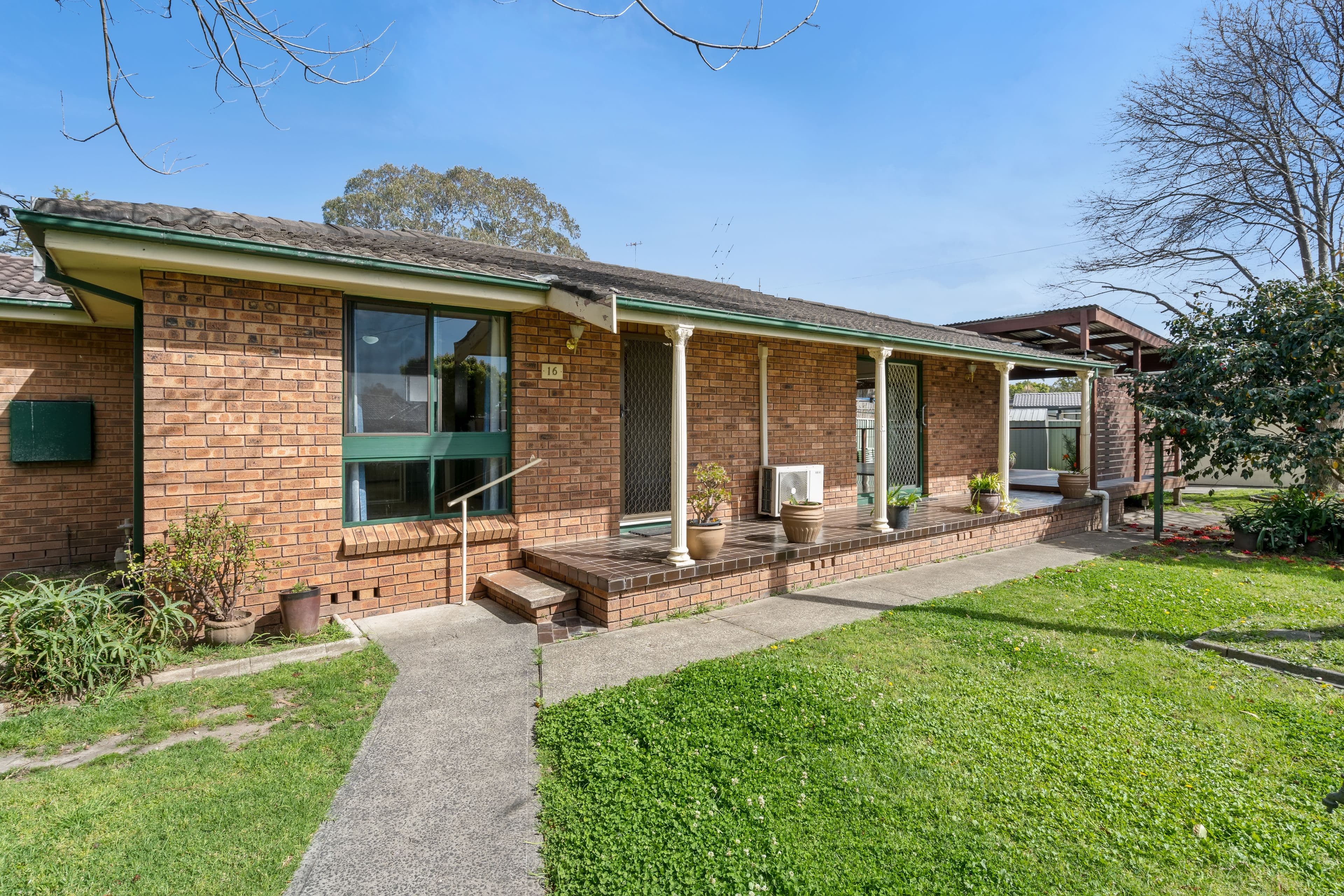 16 Hazel Close, Berkeley Vale NSW 2261, Berkeley Vale - Image 1