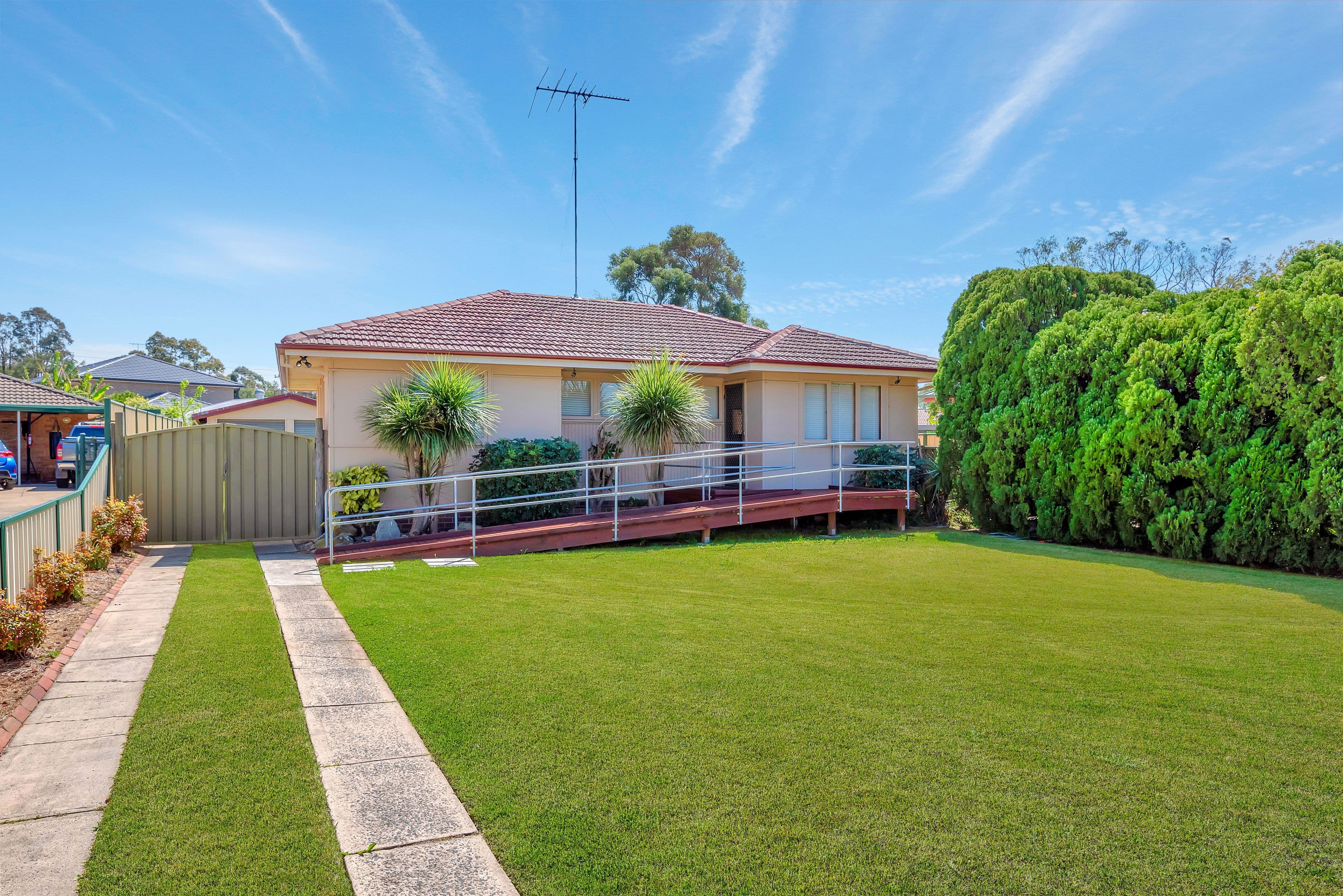 5 Harrison Street, Ashcroft - Thumbnail 2