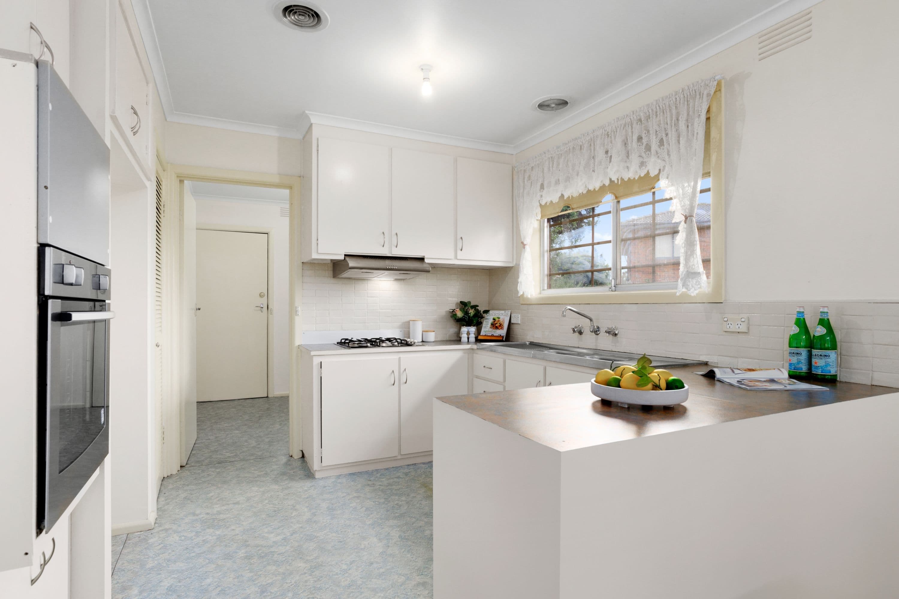 6 Gorham Avenue, Epping VIC 3076, Epping - Thumbnail 2