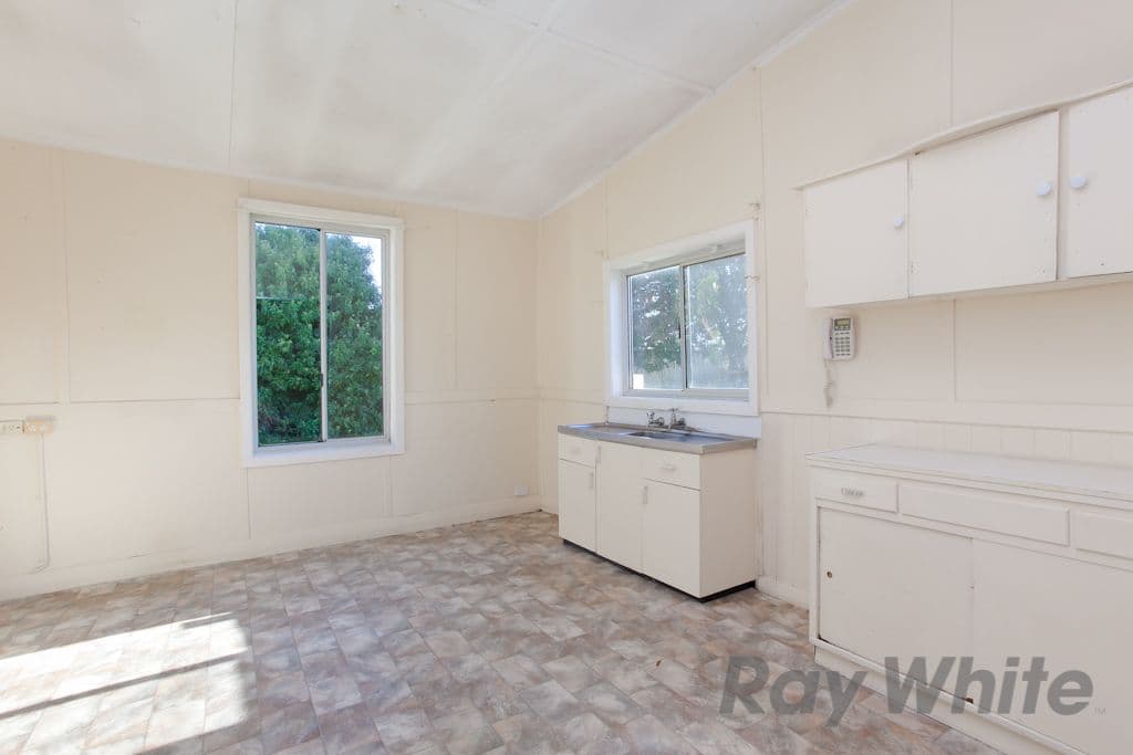 4 Kopa Street, WHITEBRIDGE NSW 2290, Whitebridge - Thumbnail 2