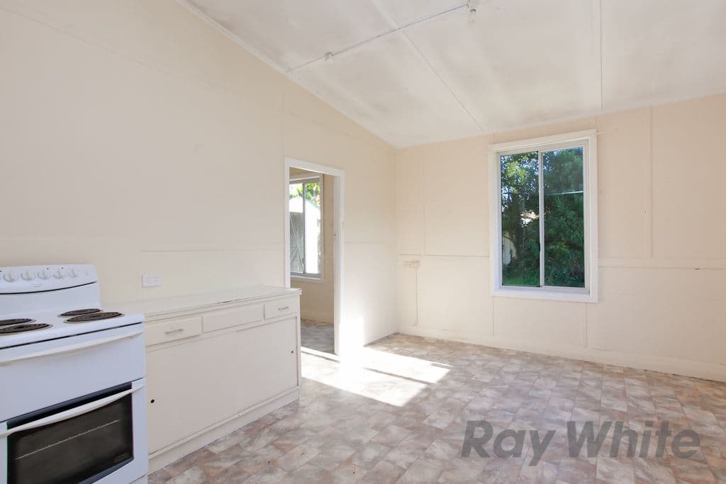 4 Kopa Street, WHITEBRIDGE NSW 2290, Whitebridge - Thumbnail 3