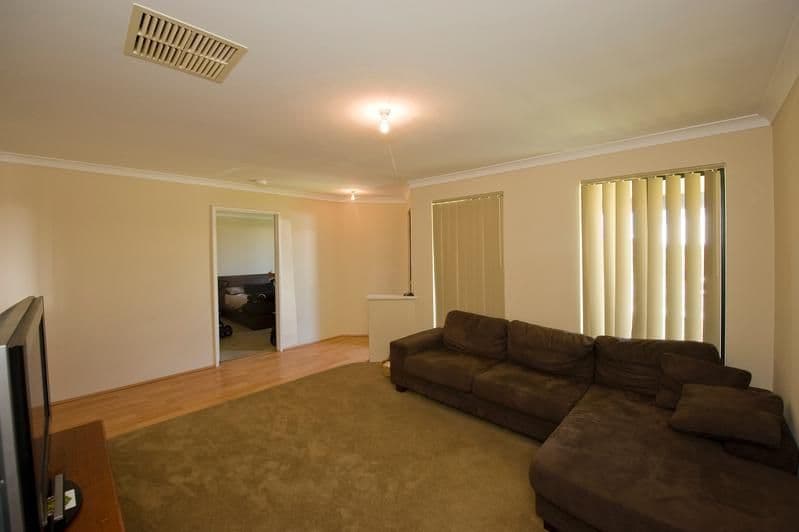 7 Redbank Drive, ELLENBROOK WA 6069, Ellenbrook - Thumbnail 2