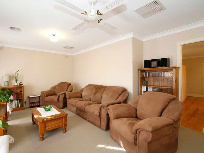 71 Sylvan Crescent, Leeming, WA, 6149, Leeming - Thumbnail 2