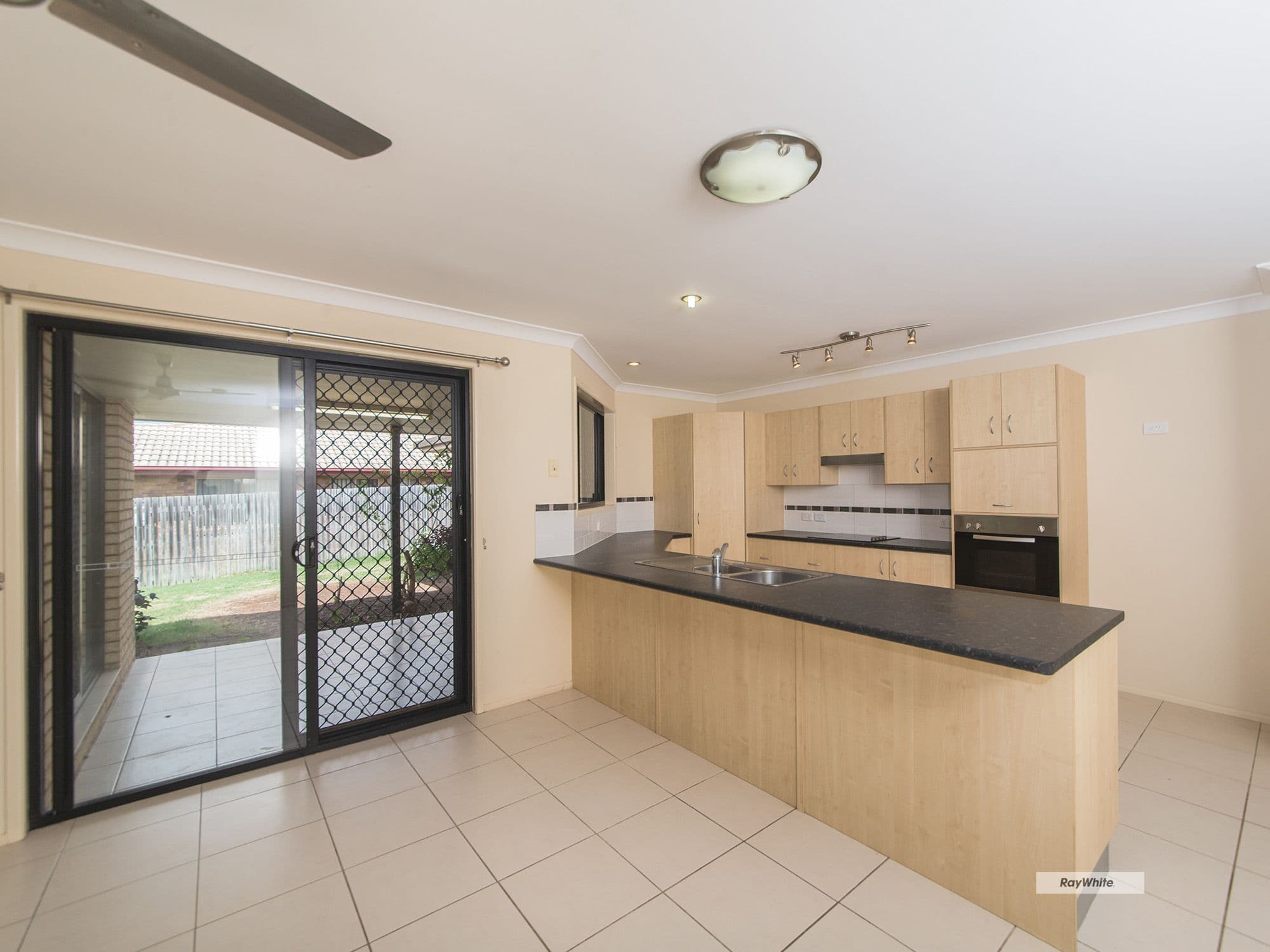 68 Lillypilly Avenue, Gracemere QLD 4702, Gracemere - Thumbnail 3