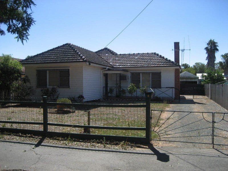 4 Campaspe Street, ROCHESTER VIC 3561, Rochester - Image 1