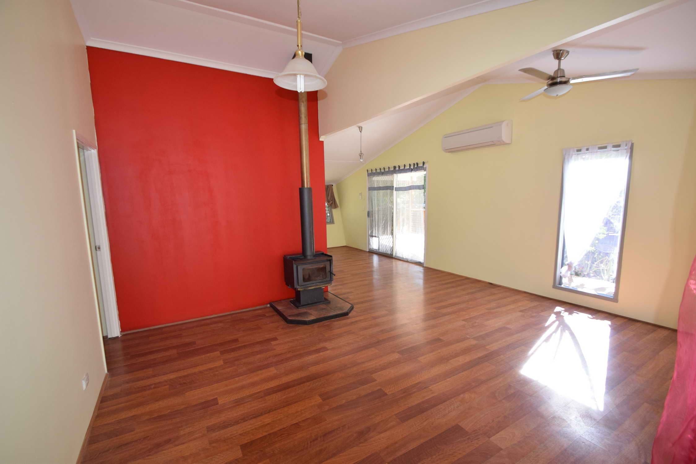 1 East Street, Esk QLD 4312, Esk - Thumbnail 5