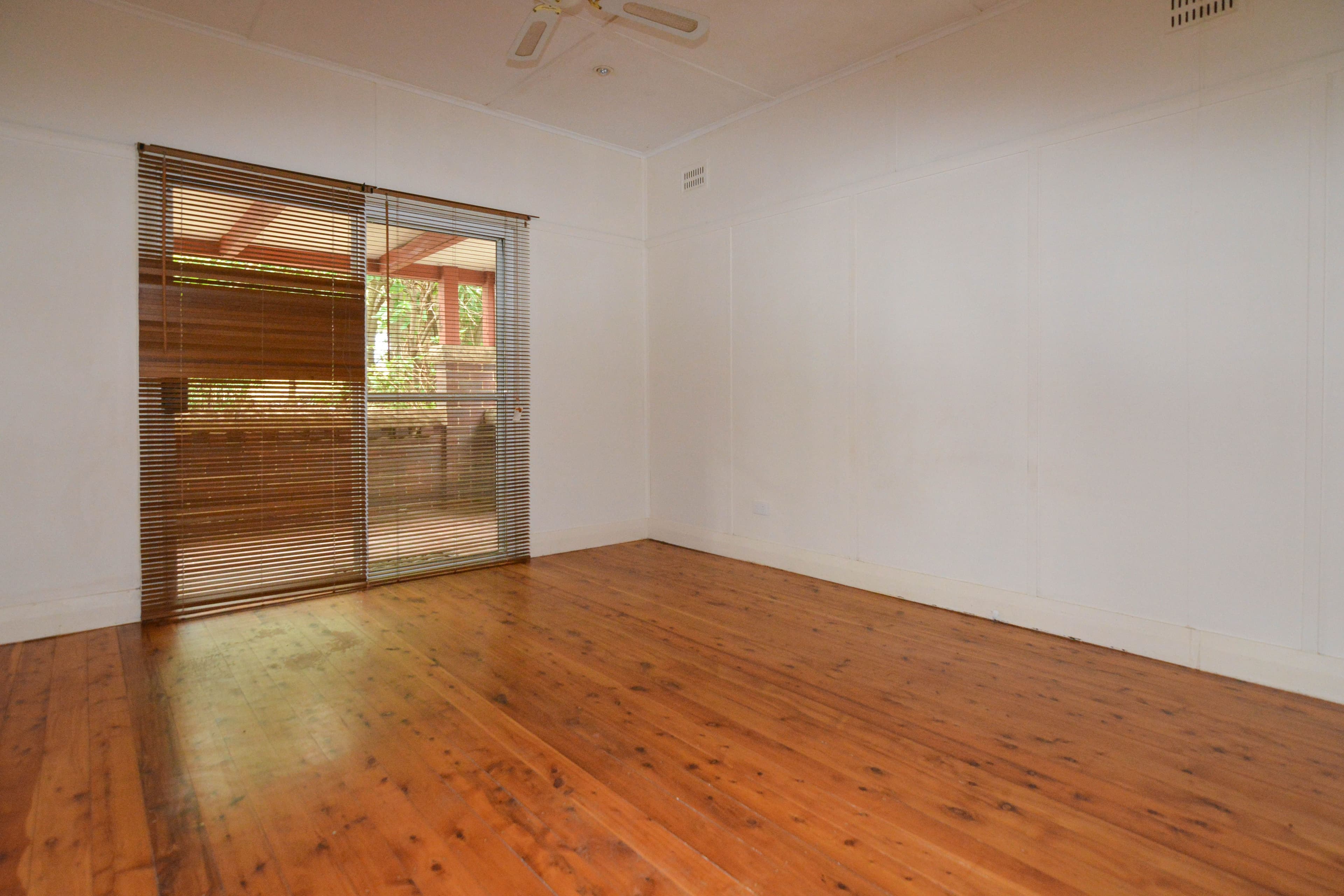 3 Bent Street, Gosford NSW 2250, Gosford - Thumbnail 4
