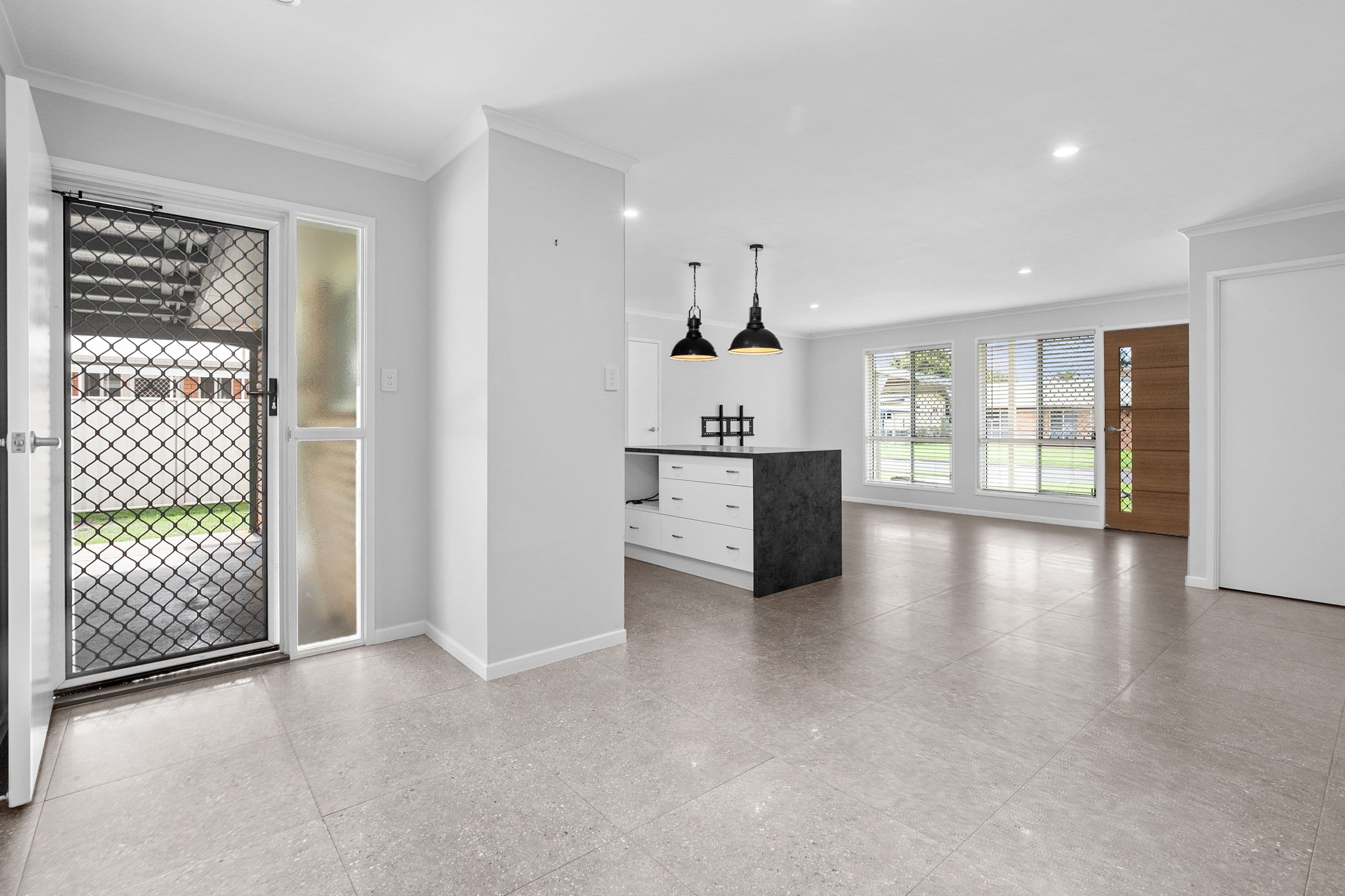 34 Jacqueline Drive, Emerald QLD 4720, Emerald - Thumbnail 6
