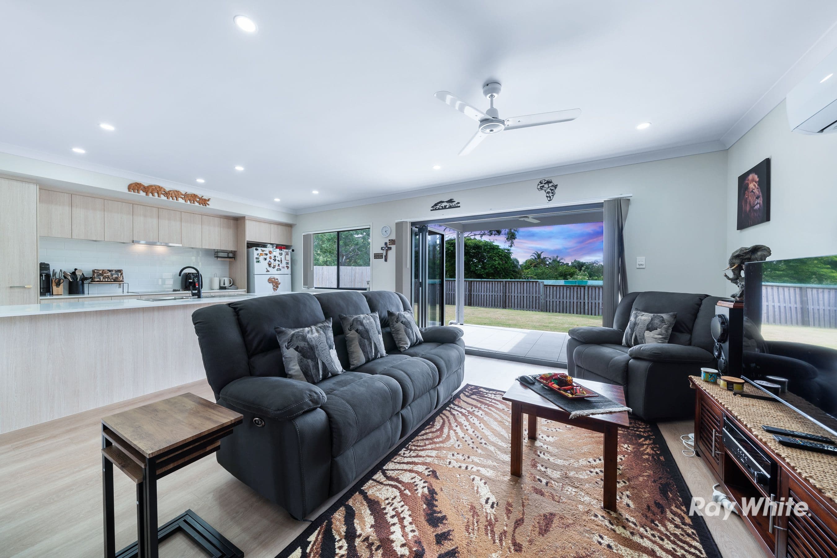 11 Hepburn Street, Greenbank QLD 4124, Greenbank - Thumbnail 6