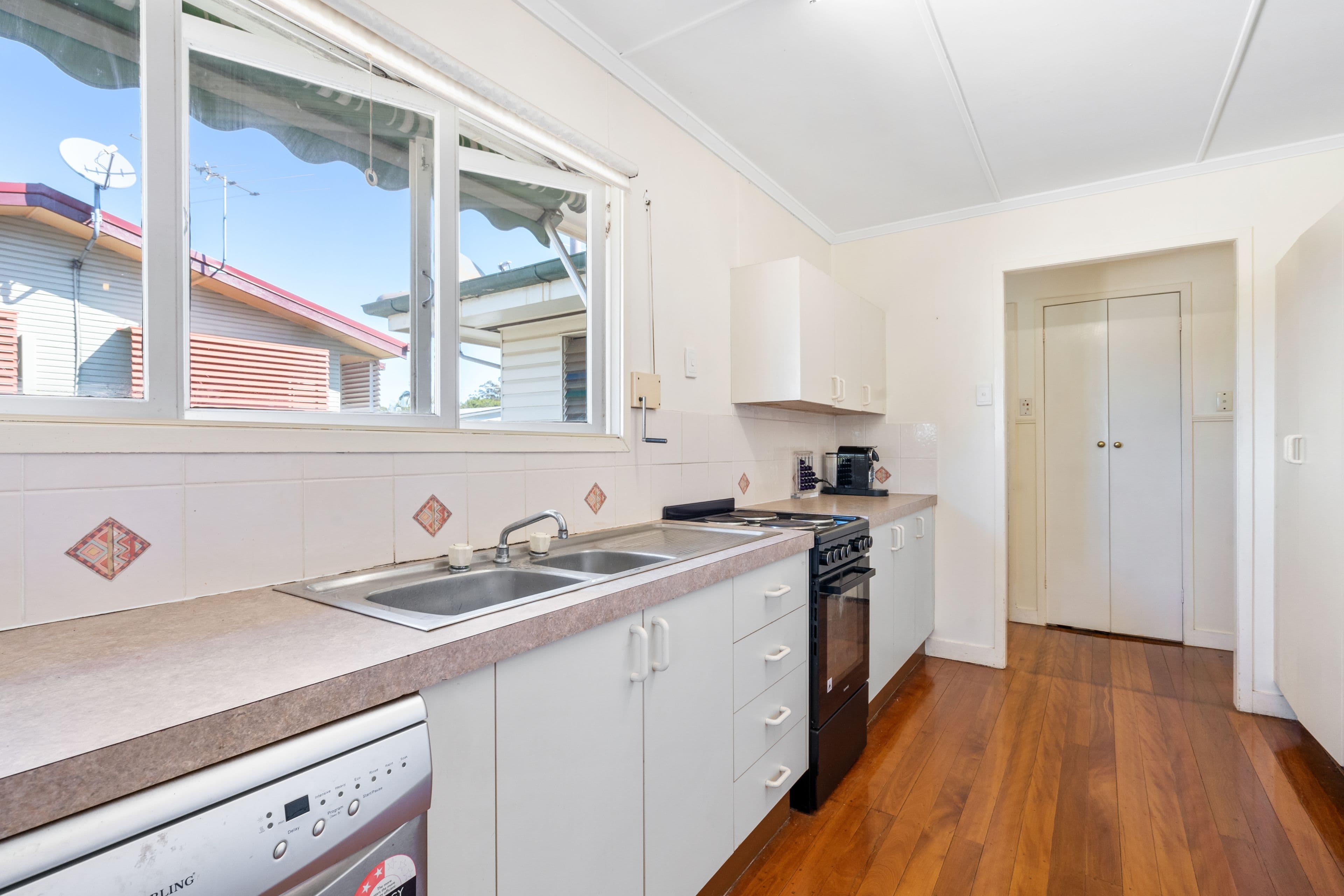 2 Aster Street, Lawnton QLD 4501, Lawnton - Thumbnail 4