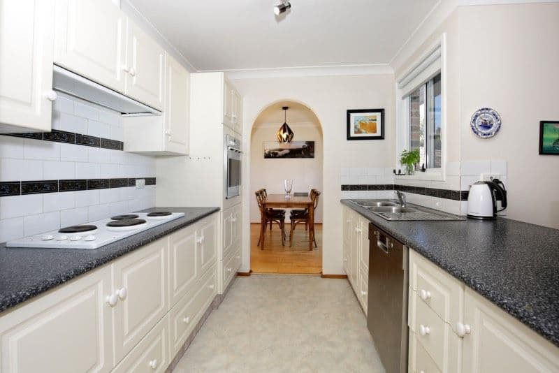 12 Kareela Crescent, North Nowra - Thumbnail 4