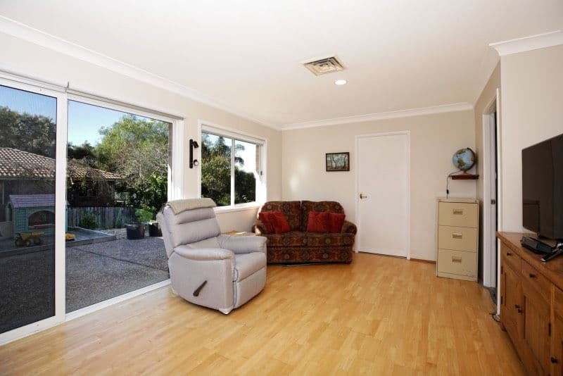 12 Kareela Crescent, North Nowra - Thumbnail 5
