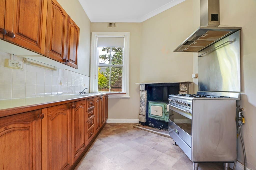 97 Kinghorne Street, Goulburn - Thumbnail 5