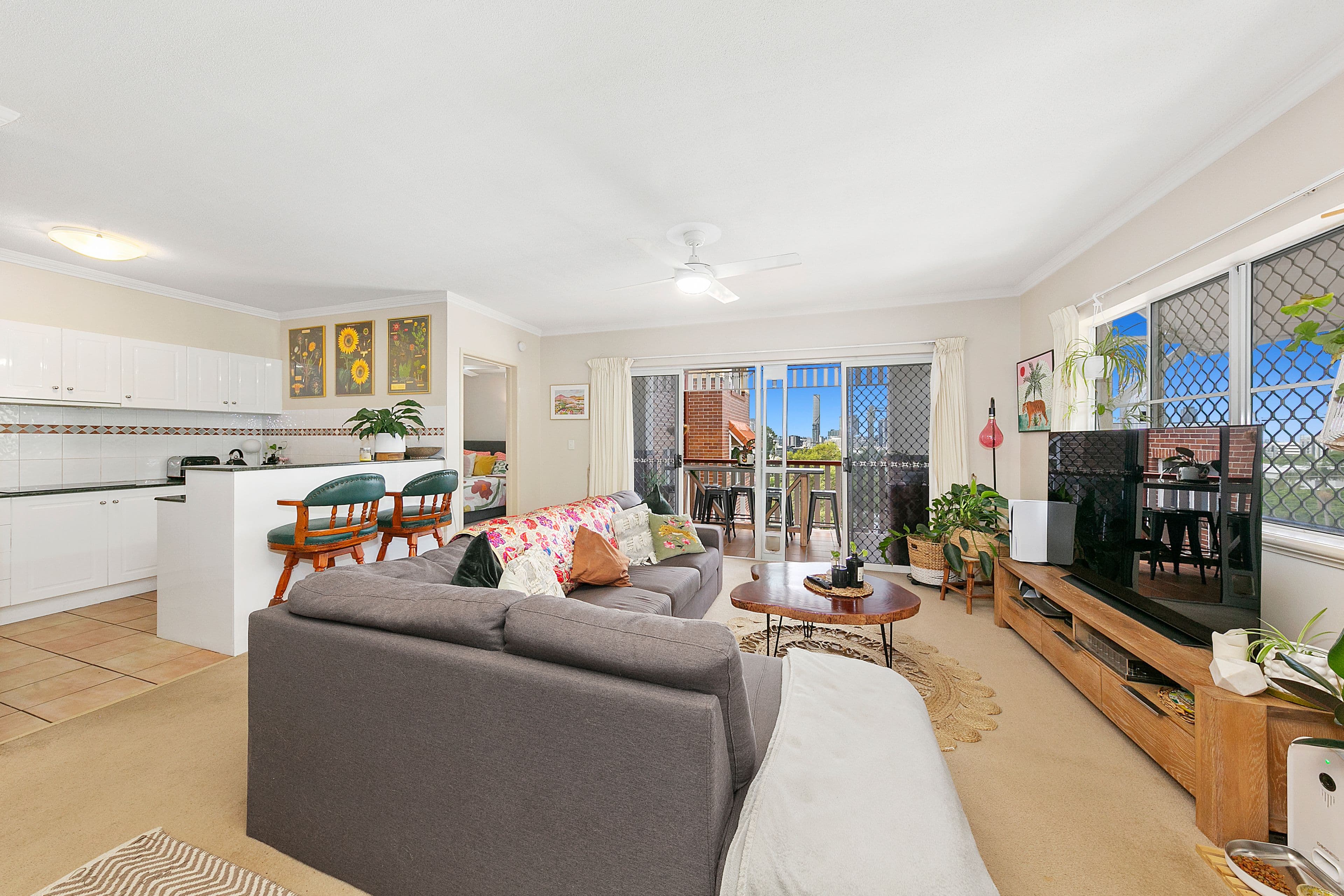 87 Hampstead Road, Highgate Hill QLD 4101, Highgate Hill - Thumbnail 4