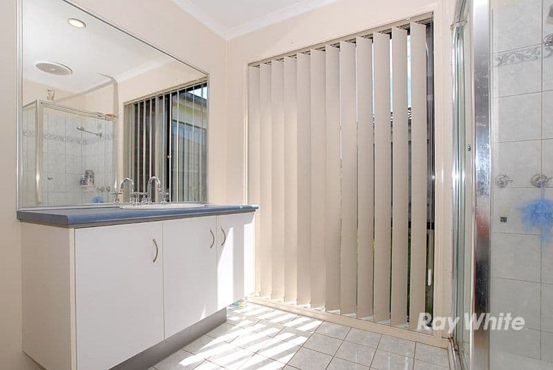 6 Pendulum Place, BERWICK VIC 3806, Berwick - Thumbnail 6