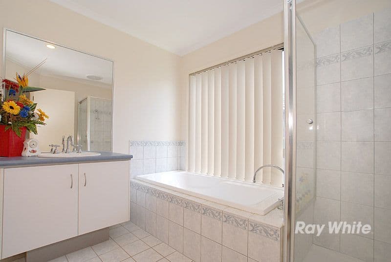 6 Pendulum Place, BERWICK VIC 3806, Berwick - Thumbnail 7