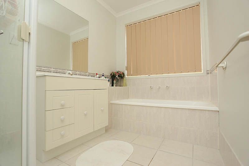 14 Prospero Way, TRUGANINA VIC 3029, Truganina - Thumbnail 6