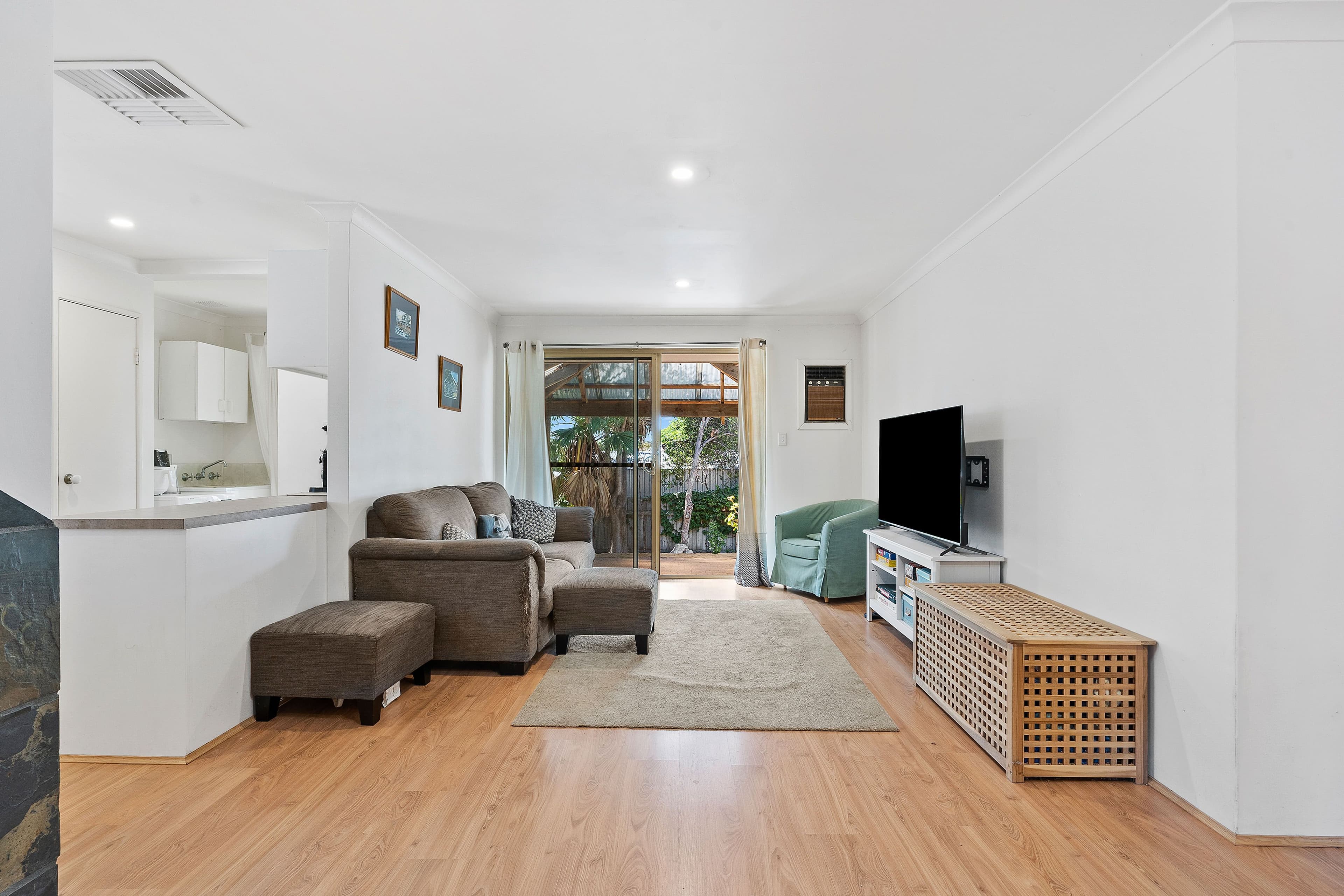 32 Hurst Trail, Clarkson WA 6030, Clarkson - Thumbnail 8