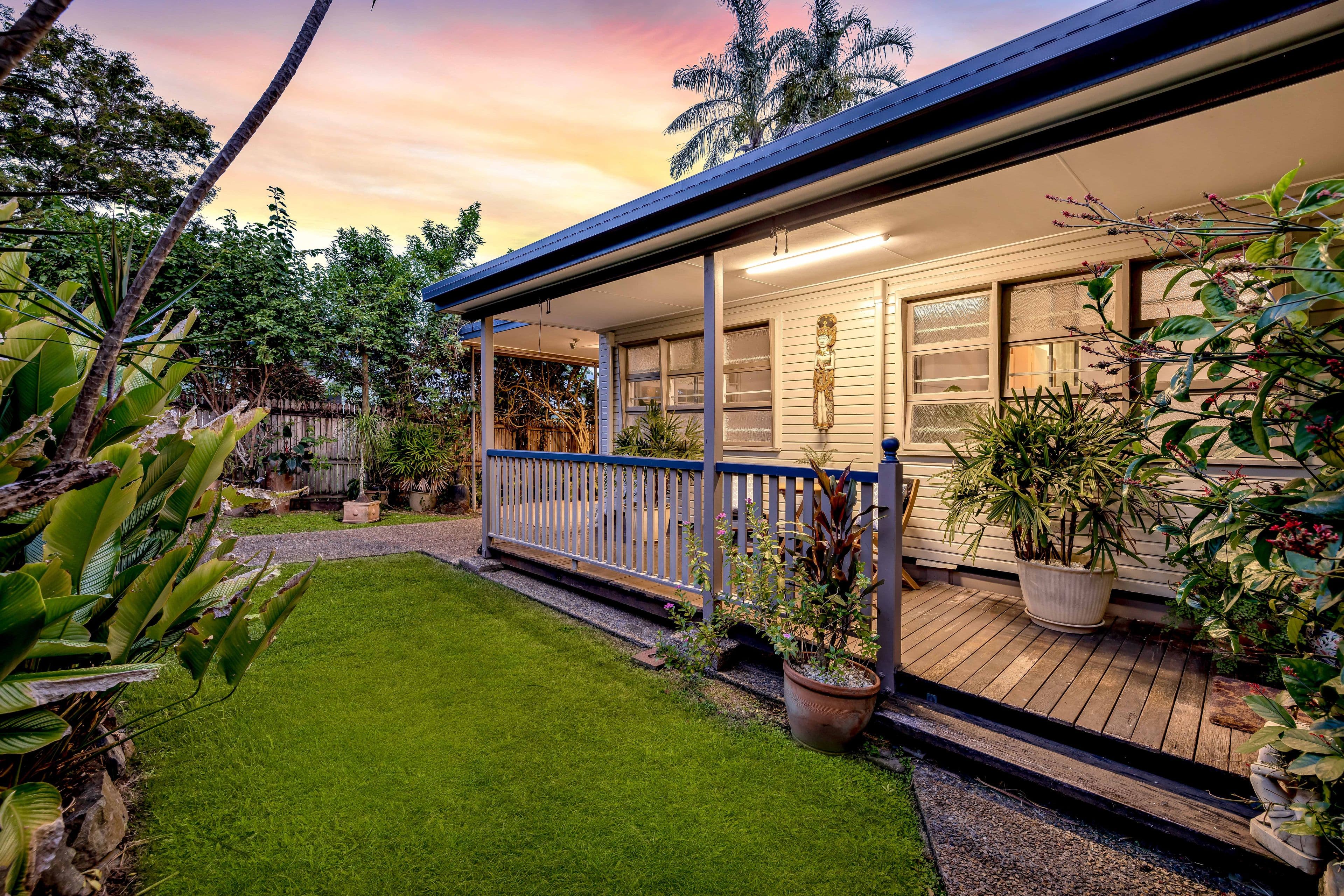 71 Hillview Crescent, Whitfield QLD 4870, Whitfield - Thumbnail 2