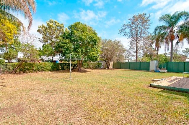 28 Oddie Road, BEENLEIGH QLD 4207, Beenleigh - Thumbnail 2