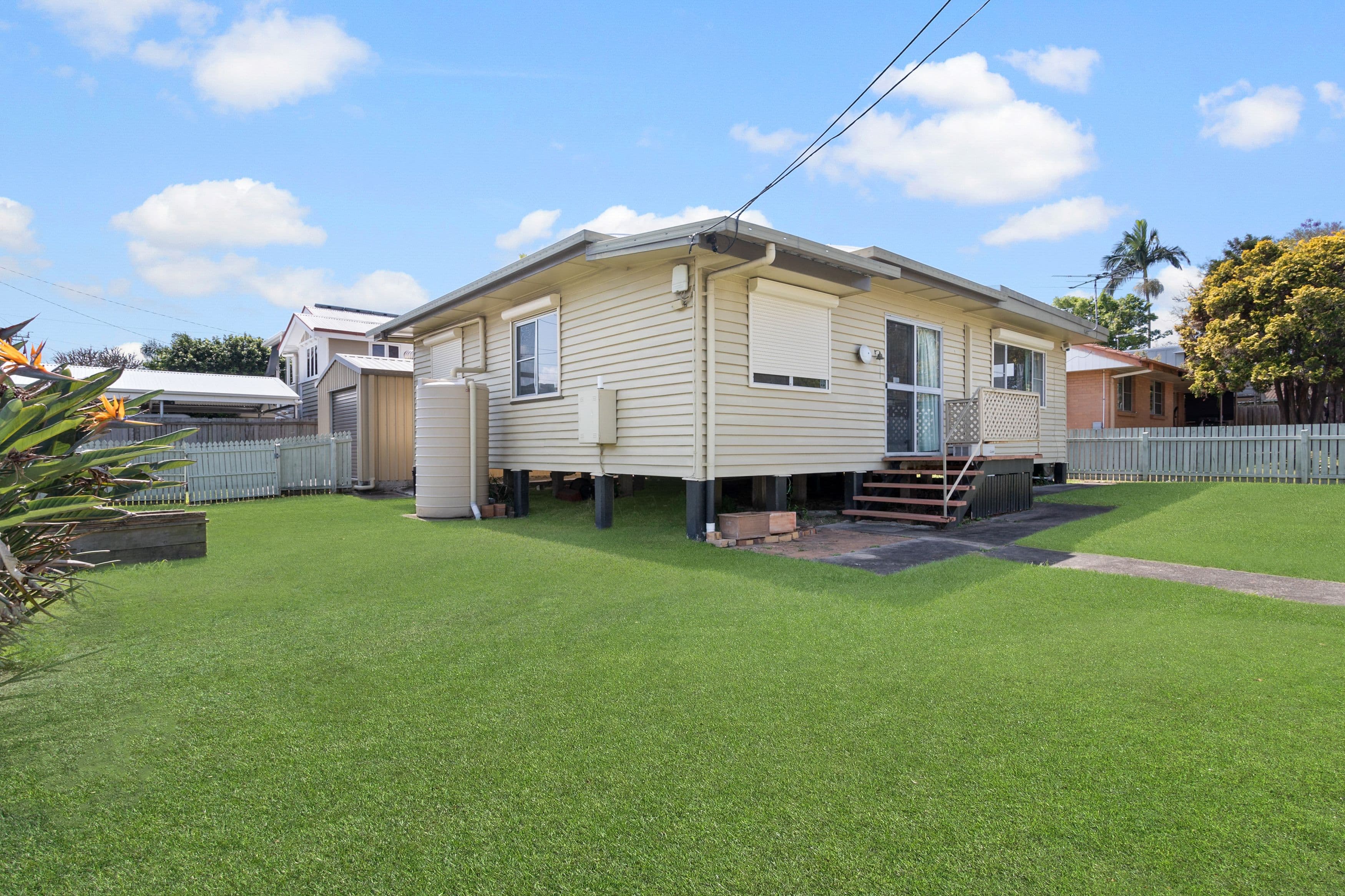 44 Annie Street, Woody Point QLD 4019, Woody Point - Thumbnail 3