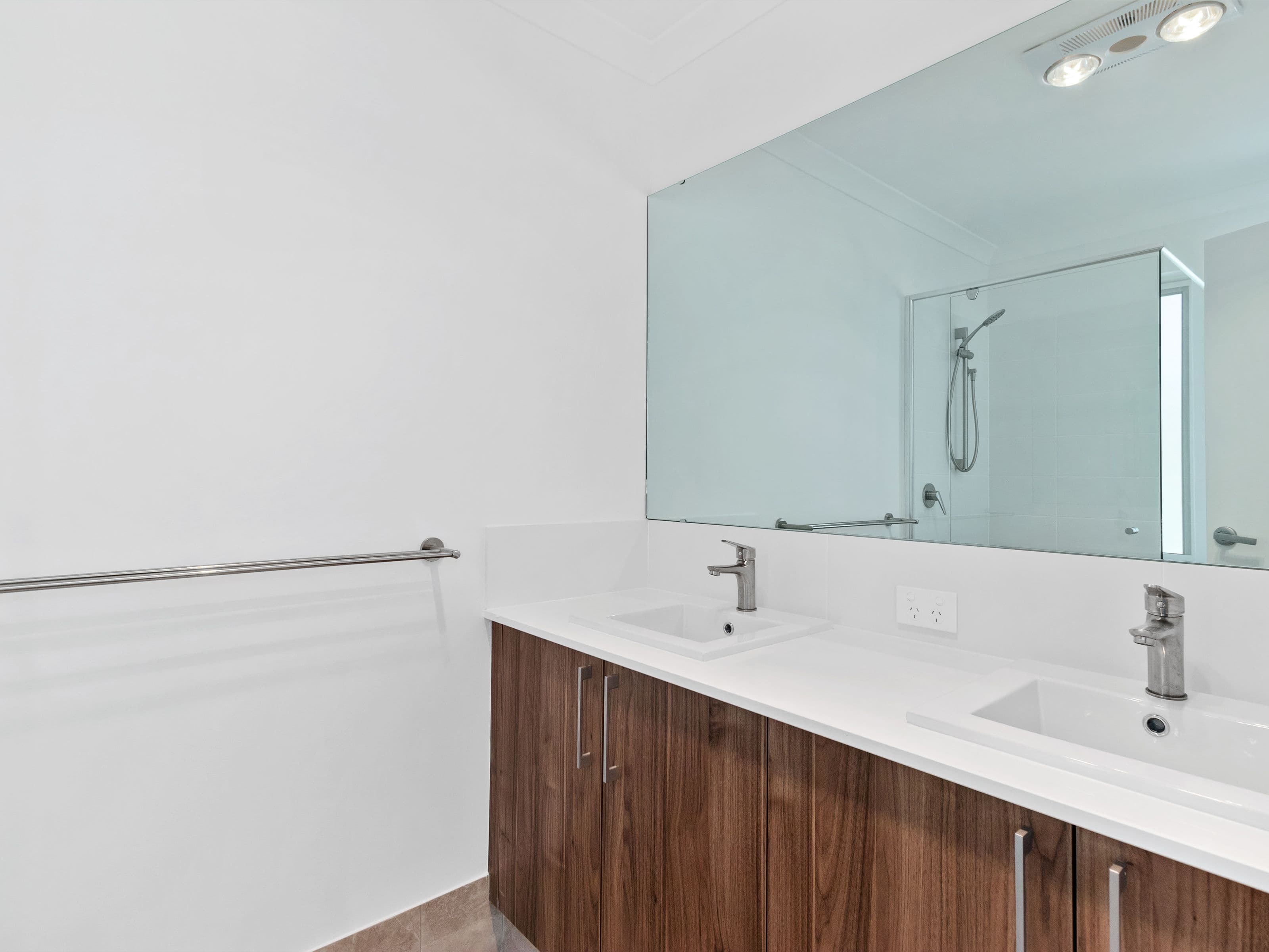 139B Gibbs Street, East Cannington WA 6107, East Cannington - Thumbnail 4