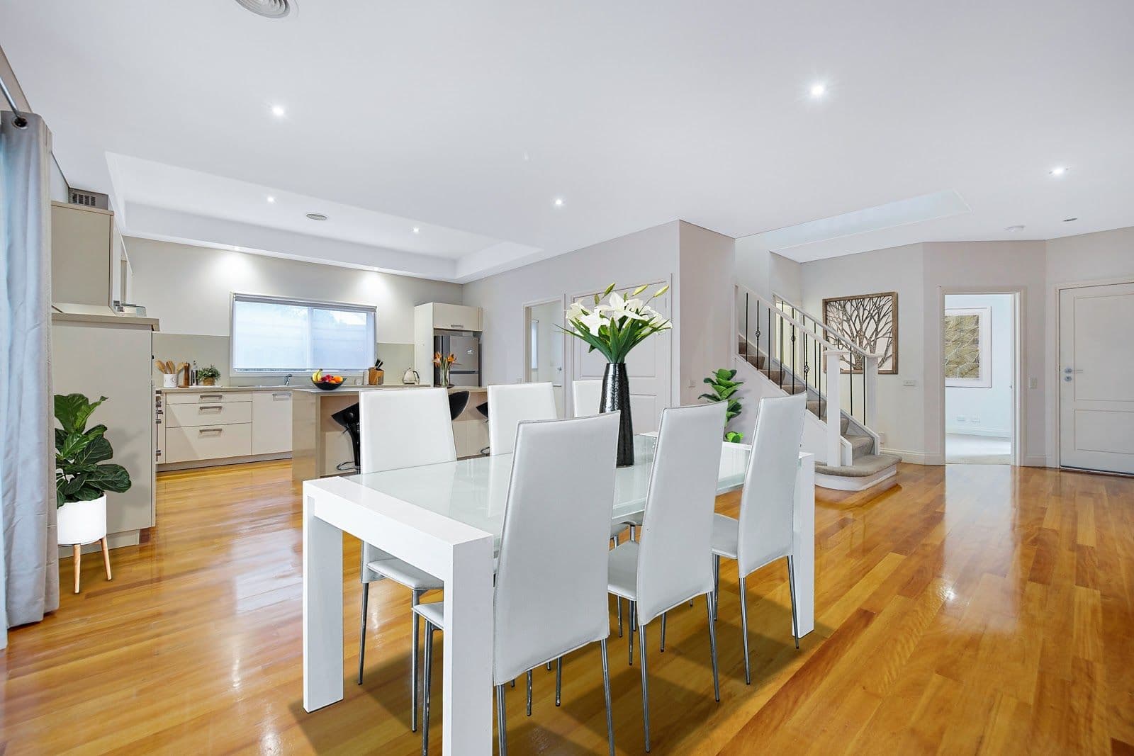 2 Vivian Street, Mount Waverley VIC 3149, Mount Waverley - Thumbnail 5