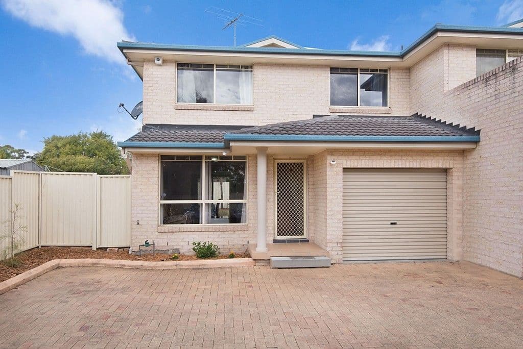 213-215 Quakers Road, Quakers Hill NSW 2763, Quakers Hill - Image 1