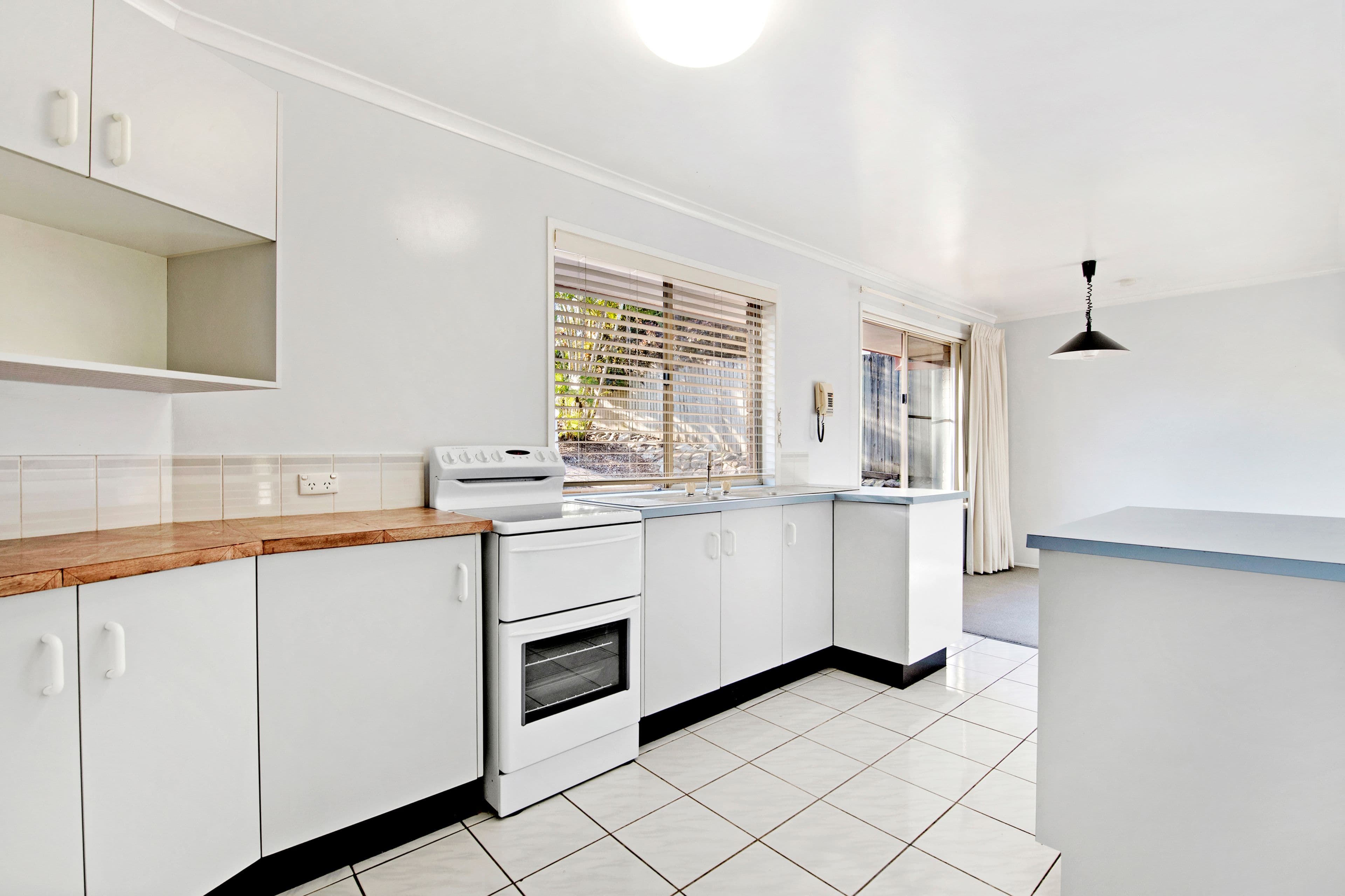 16 Farro Court, Carrara QLD 4211, Carrara - Thumbnail 4