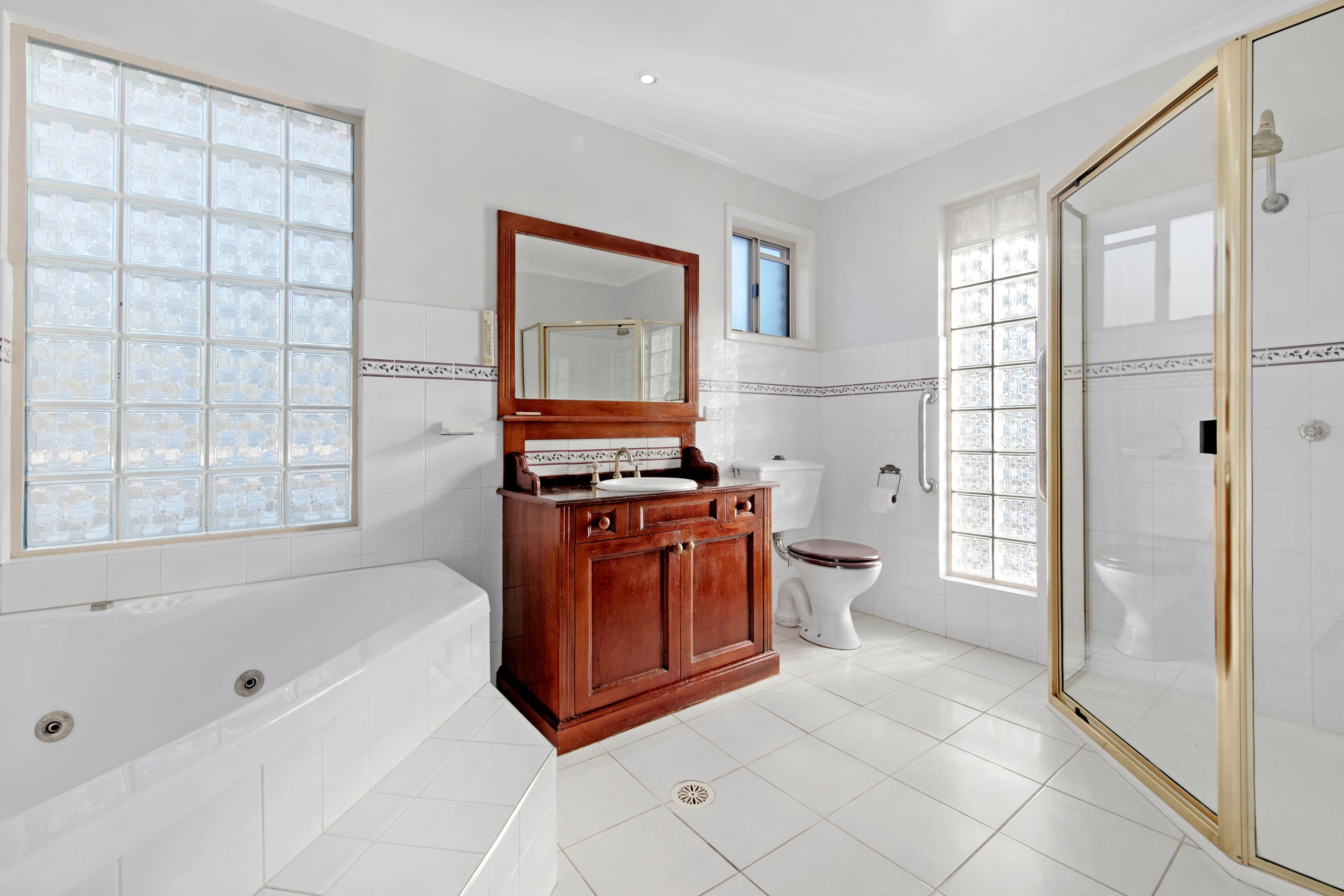 16 Farro Court, Carrara QLD 4211, Carrara - Thumbnail 6