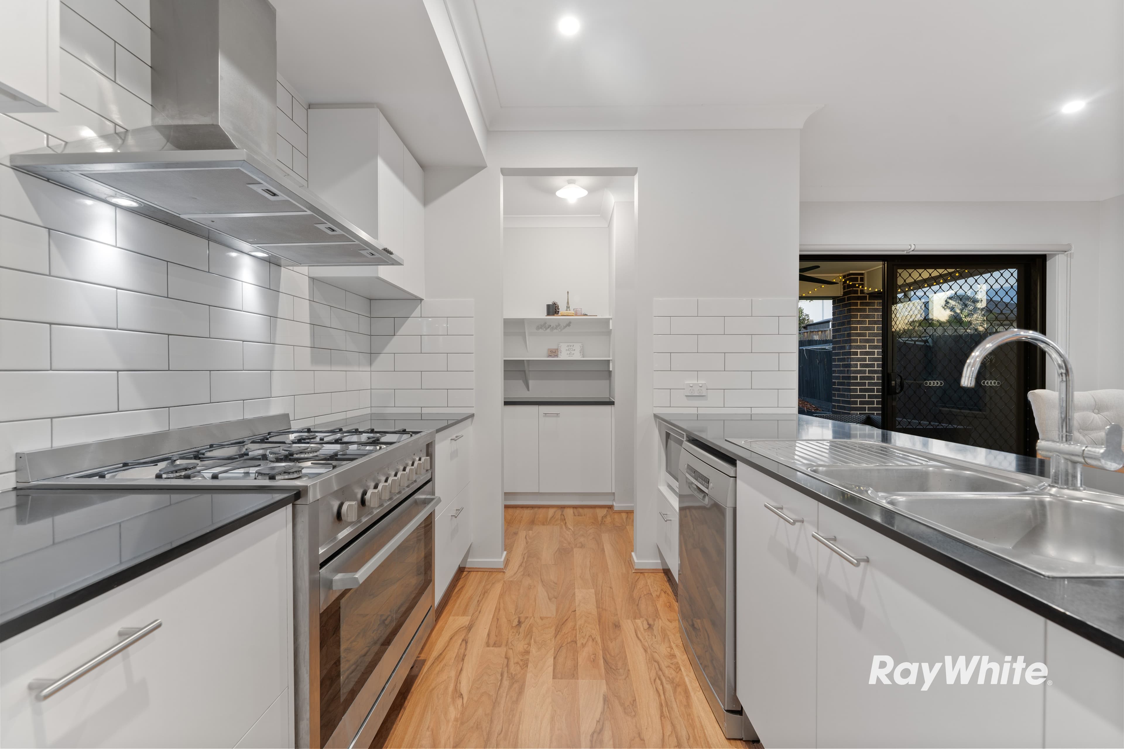 50 Mount Huntley Street, Park Ridge QLD 4125, Park Ridge - Thumbnail 5
