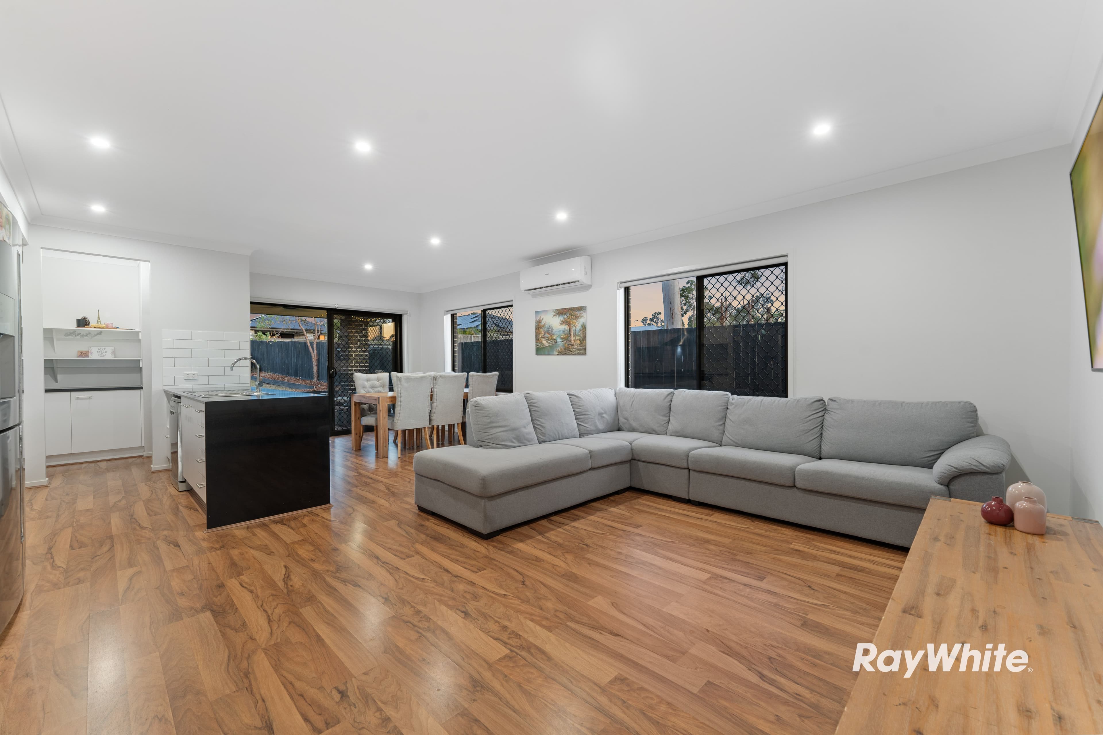 50 Mount Huntley Street, Park Ridge QLD 4125, Park Ridge - Thumbnail 7